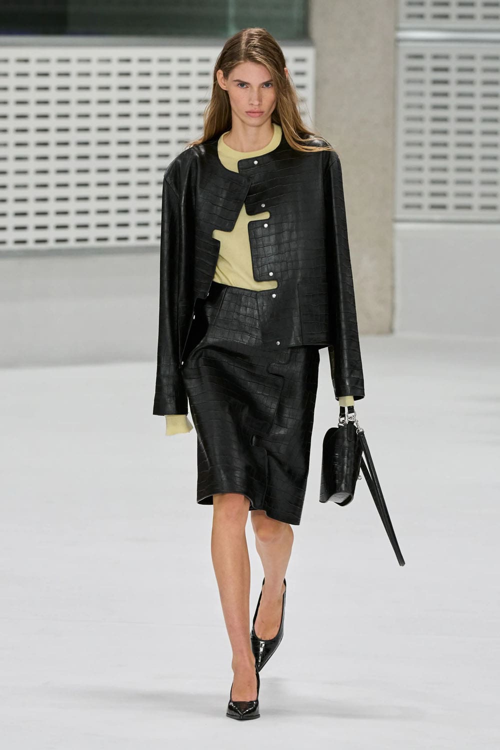 Mulberry Spring Summer 2027 London Runway Magazine (38)