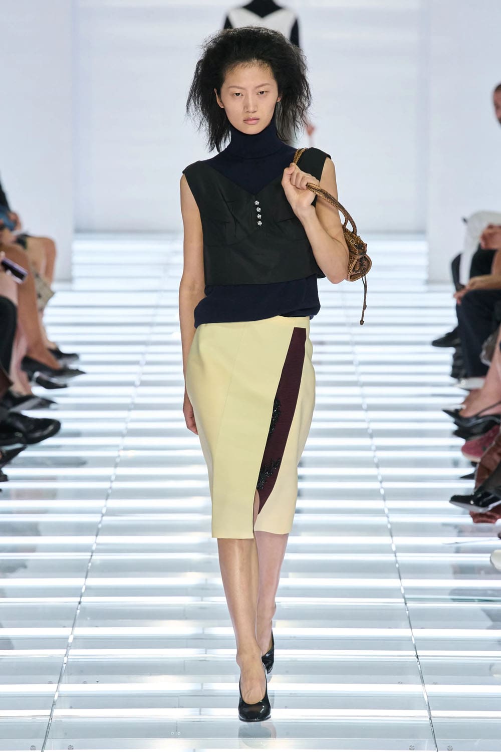 Prada Spring Summer 2027 Milan Runway Magazine (29)