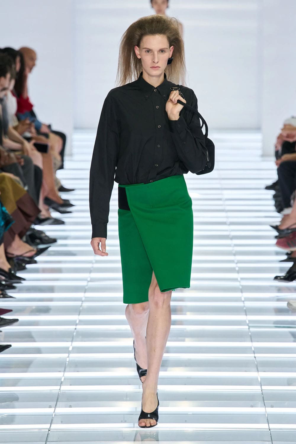 Prada Spring Summer 2027 Milan Runway Magazine (3)