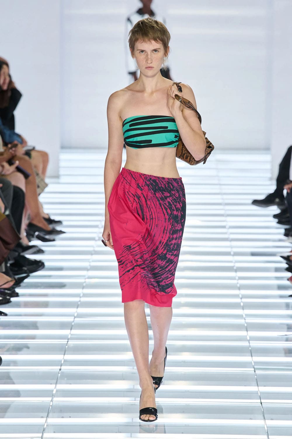 Prada Spring Summer 2027 Milan Runway Magazine (35)