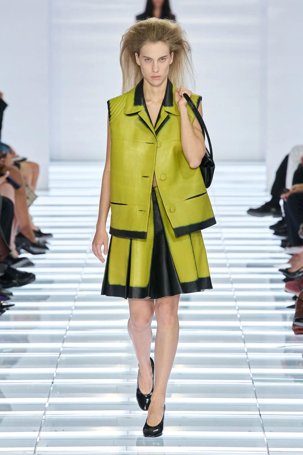 Prada Spring Summer 2027 Milan Runway Magazine (37)