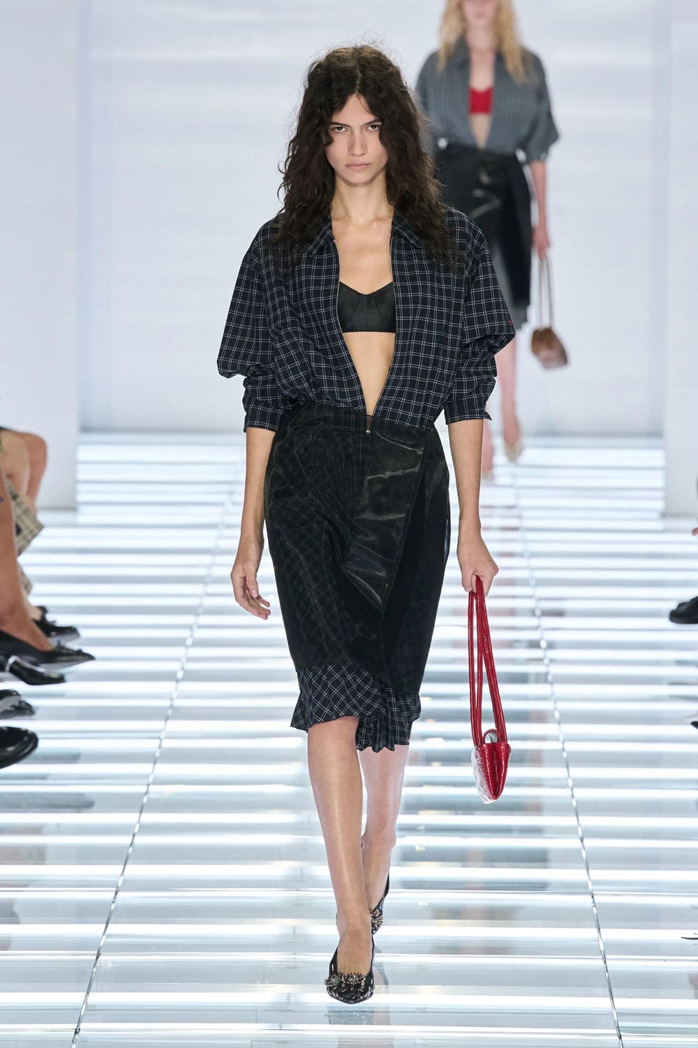 Prada Spring Summer 2027 Milan Runway Magazine (43)