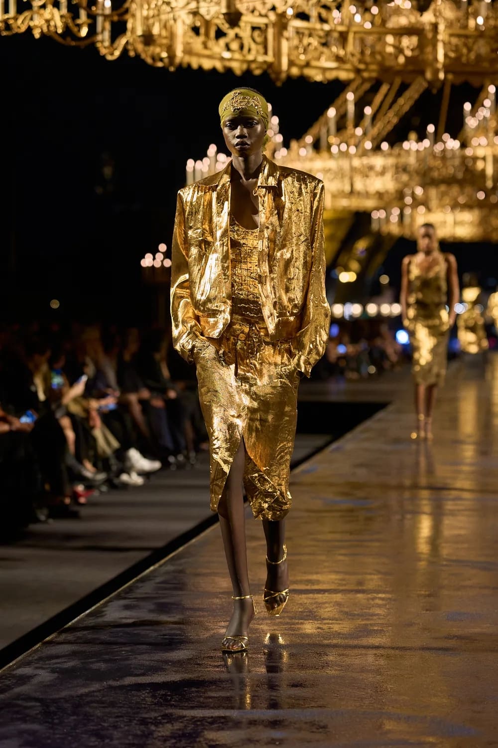 Saint Laurent Spring Summer 2027 Runway Magazine (19)