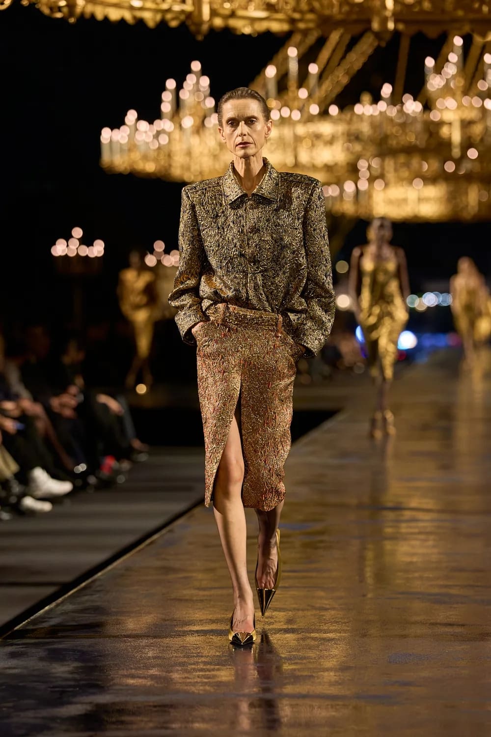 Saint Laurent Spring Summer 2027 Runway Magazine (42)