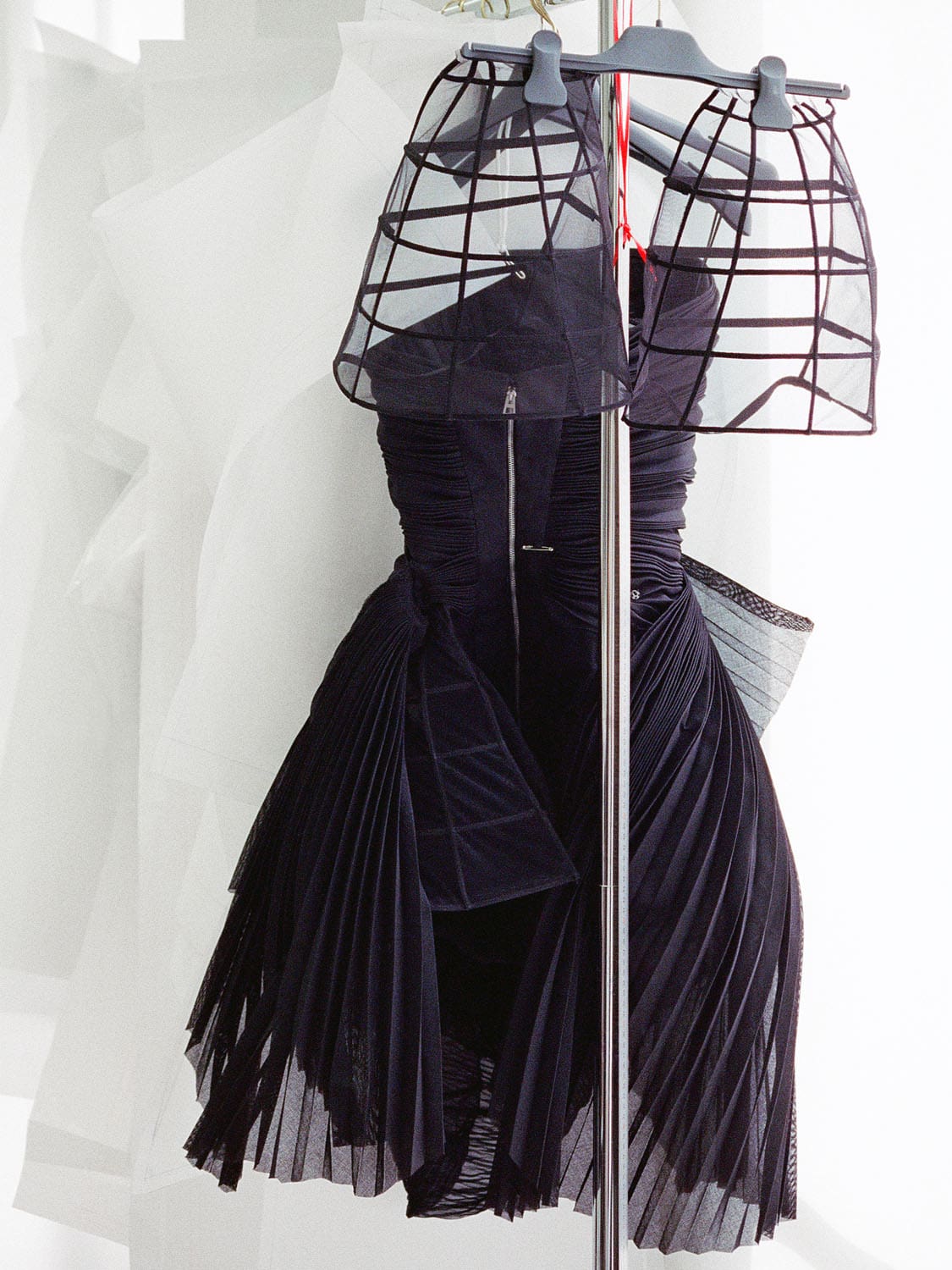 Savoir Faire Behind Céline Dion Dior Dress © Sophie Carre by RUNWAY MAGAZIN (5)