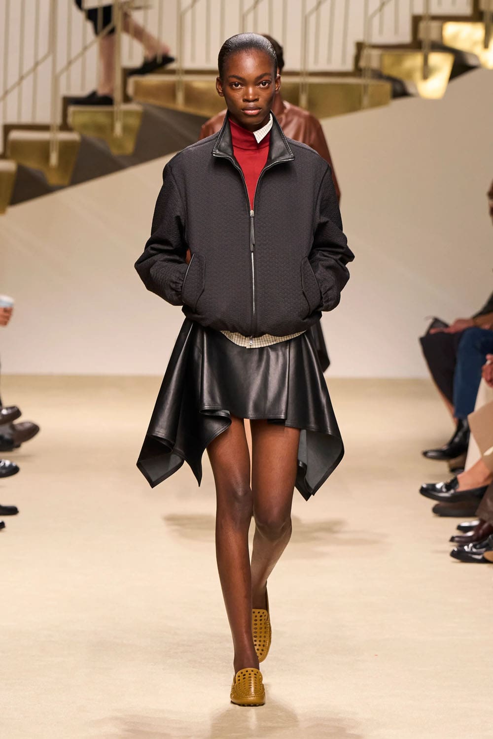 Tods Spring Summer 2027 Milan Runway Magazine (23)
