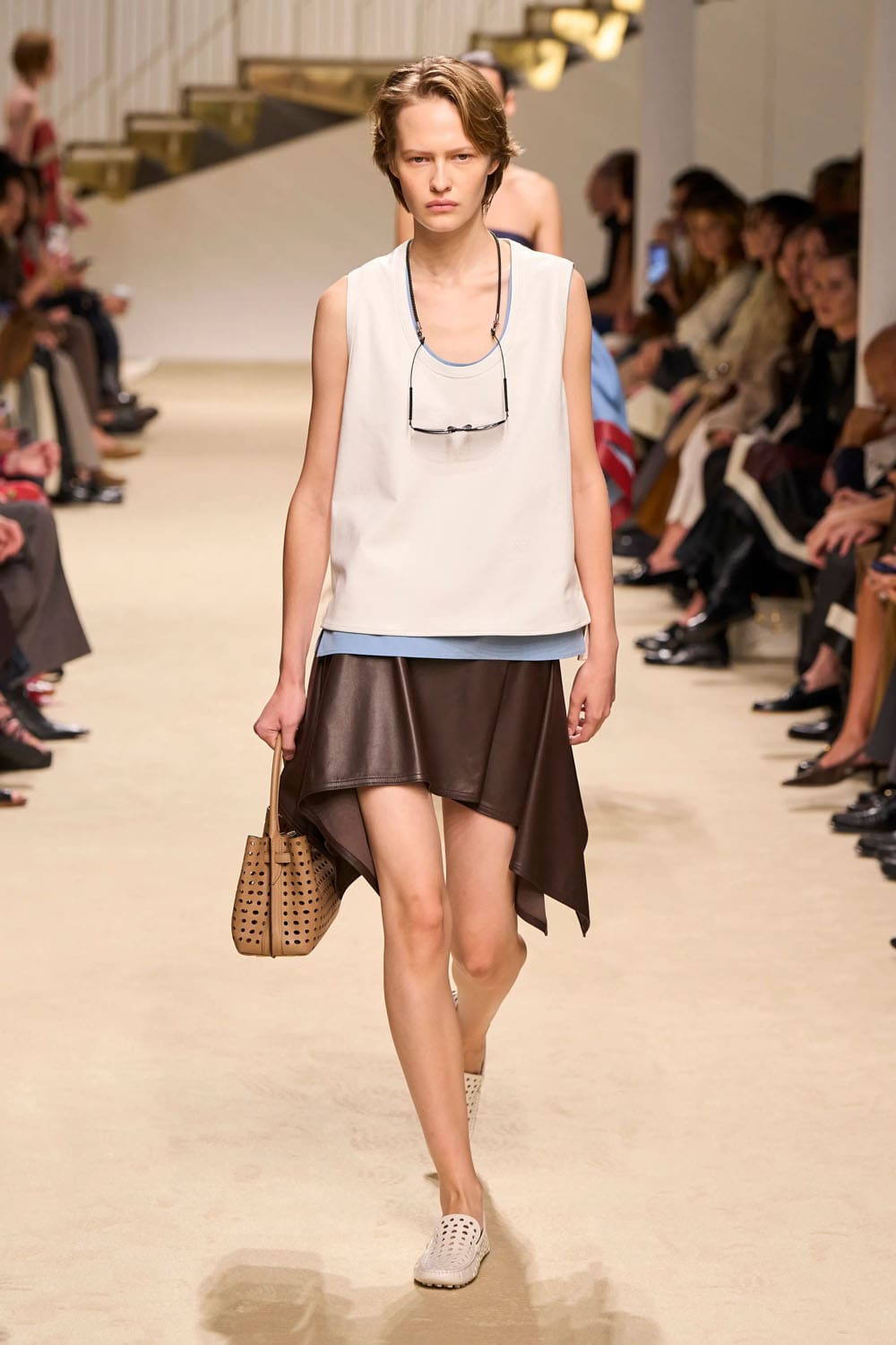 Tods Spring Summer 2027 Milan Runway Magazine (30)