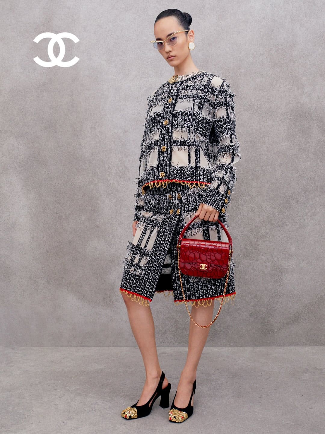 A Close Up Look At Chanel Spring 2027 Runway Magazine (15)