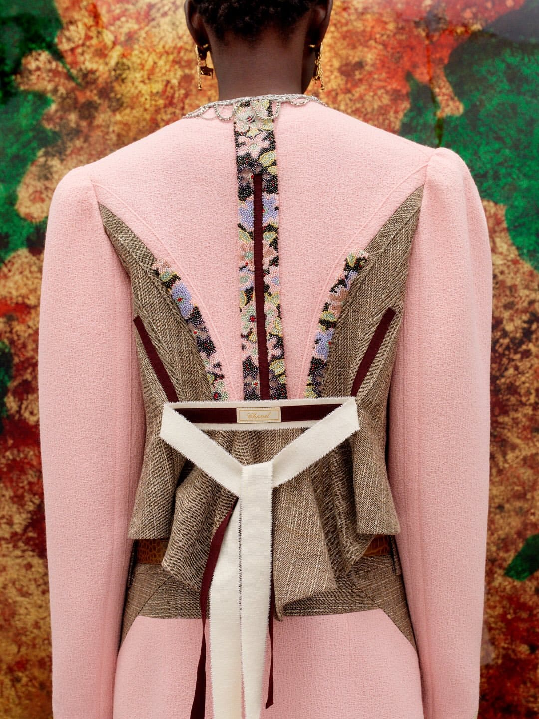 A Close Up Look At Chanel Spring 2027 Runway Magazine (18)