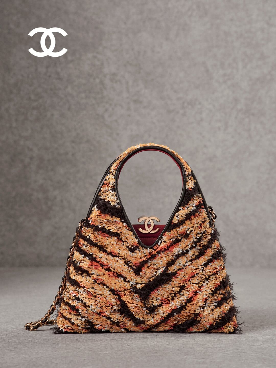 A Close Up Look At Chanel Spring 2027 Runway Magazine (36)