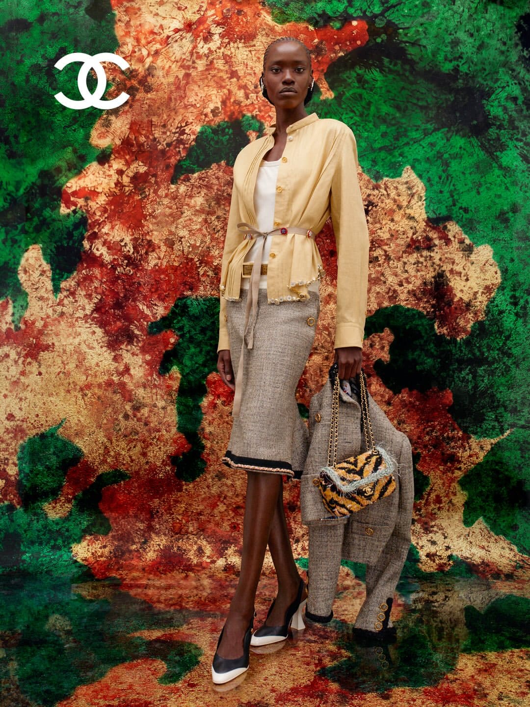A Close Up Look At Chanel Spring 2027 Runway Magazine (38)