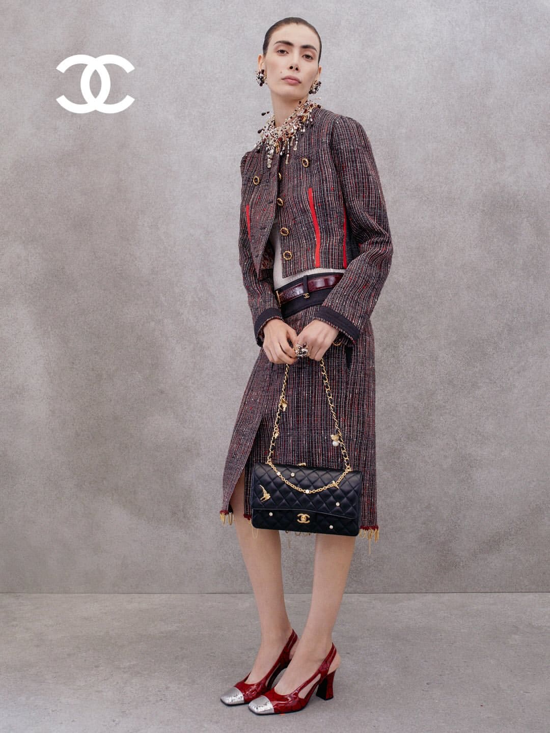 A Close Up Look At Chanel Spring 2027 Runway Magazine (4)