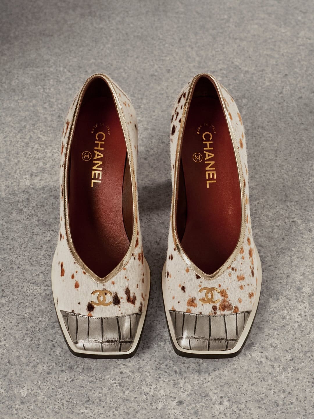 A Close Up Look At Chanel Spring 2027 Runway Magazine (45)
