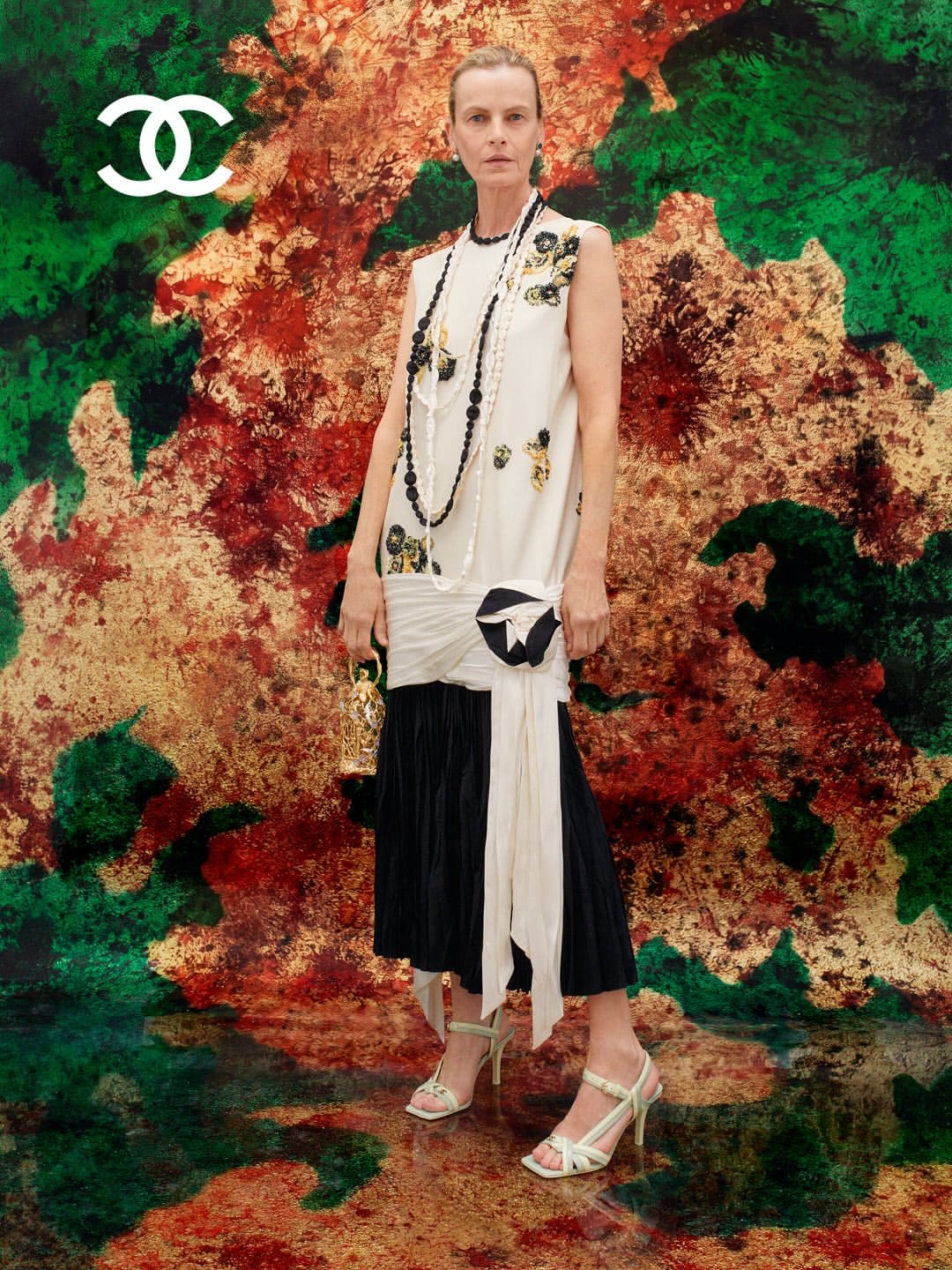 A Close Up Look At Chanel Spring 2027 Runway Magazine (8)
