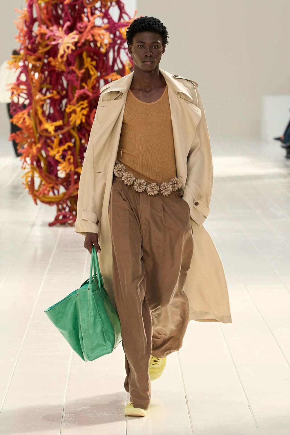 Balenciaga Primavera Verano 2027 por PP Runway Revista (40)