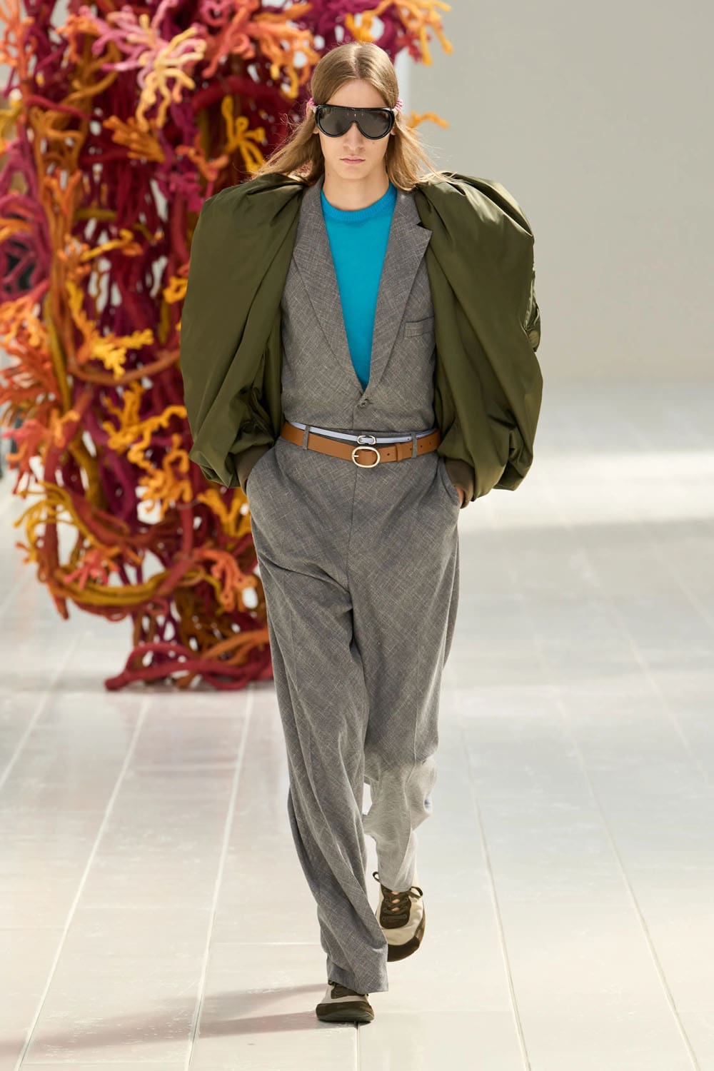 Balenciaga Primavera Verano 2027 por PP Runway Revista (41)