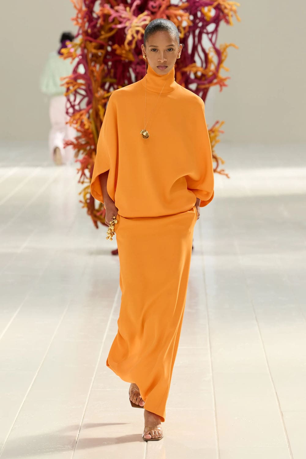 Balenciaga Primavera Verano 2027 por PP Runway Revista (66)