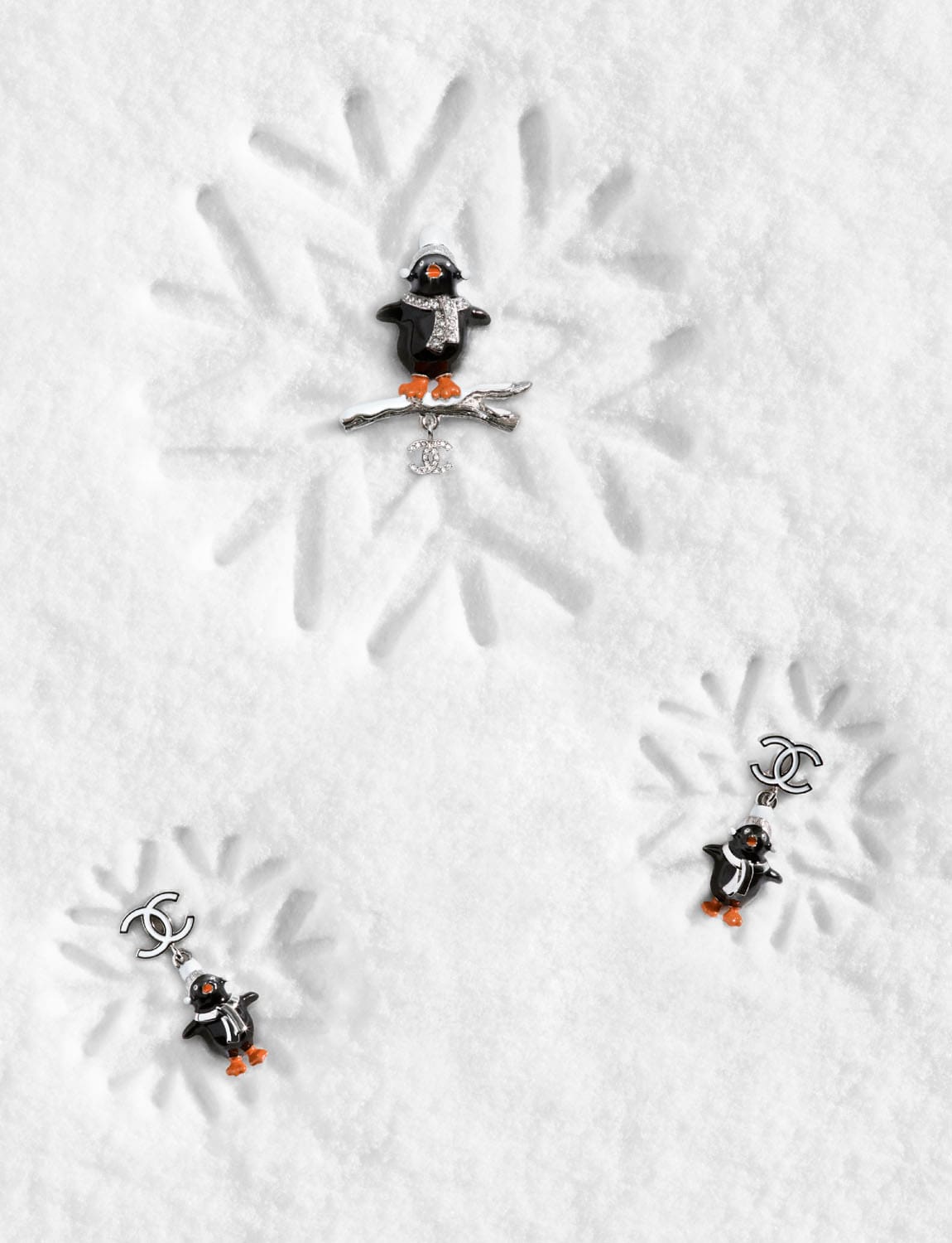 CHANEL Coco Neige 2026 capsule collection campaign RUNWAY MAGAZIN (11)