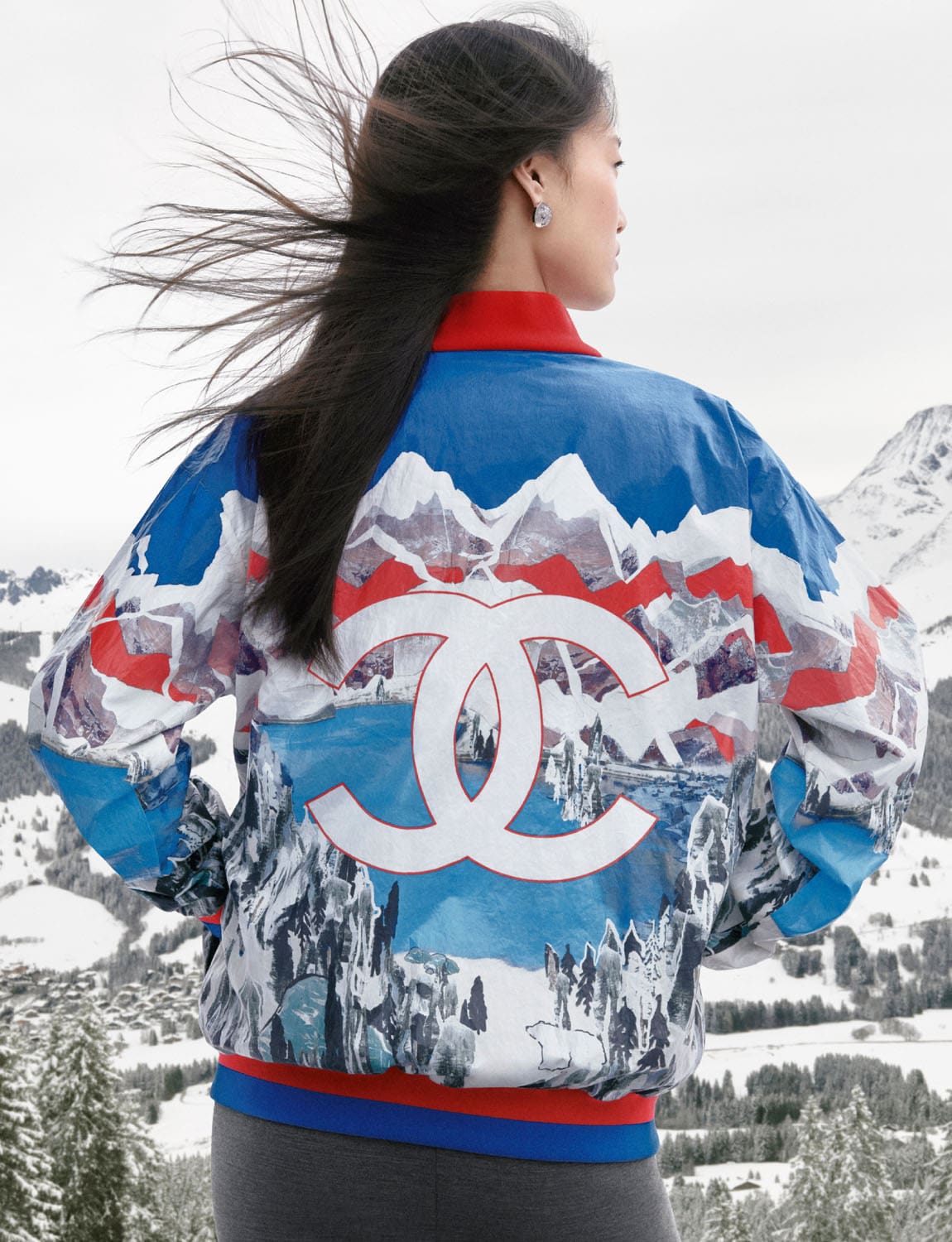CHANEL Coco Neige 2026 capsule collection campaign RUNWAY MAGAZIN (2)