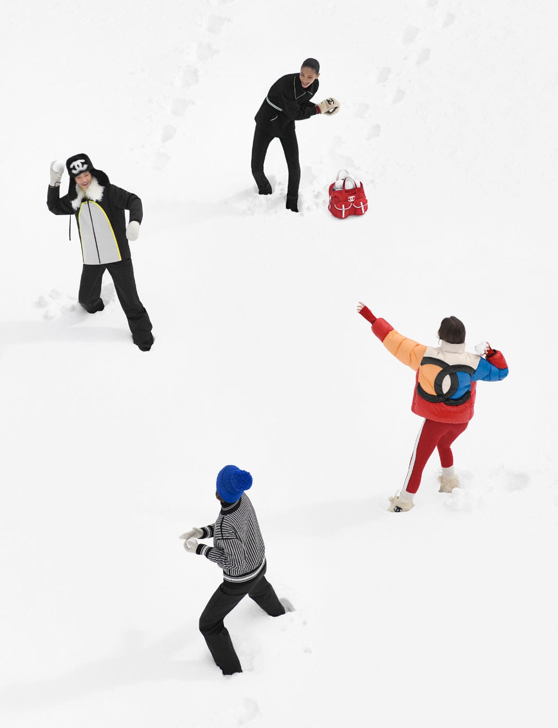 CHANEL Coco Neige 2026 capsule collection campaign RUNWAY MAGAZIN (3)