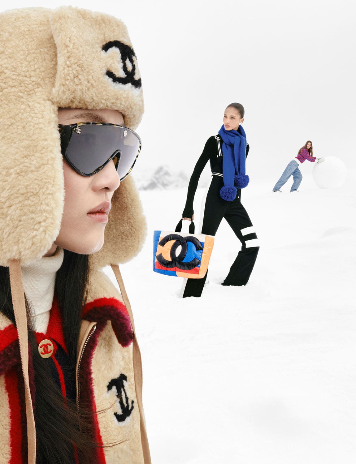 CHANEL Coco Neige 2026 capsule collection campaign RUNWAY MAGAZIN (8)