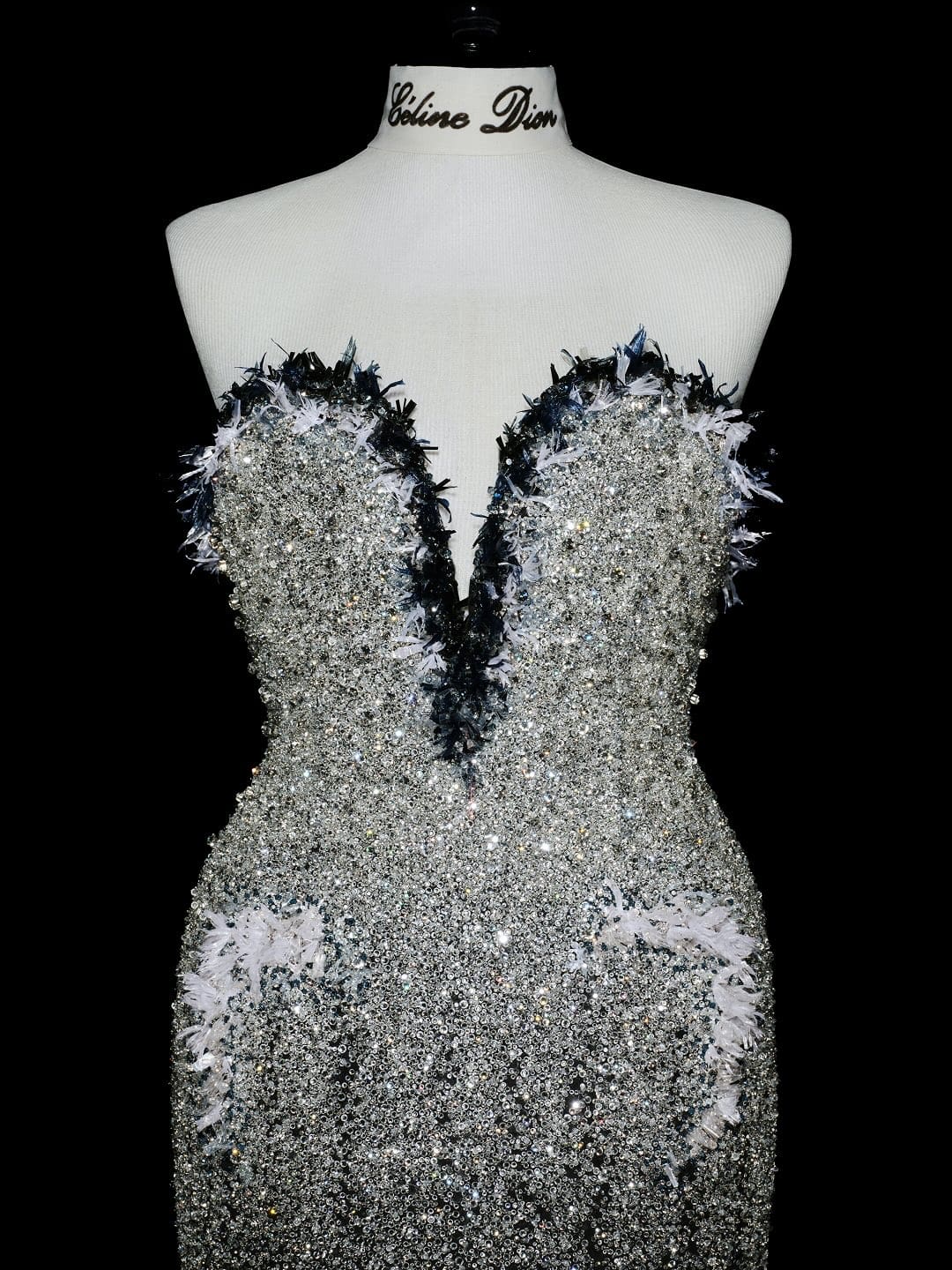 Celine Dion in CHANEL by RUNWAY MAGAZINE (3)