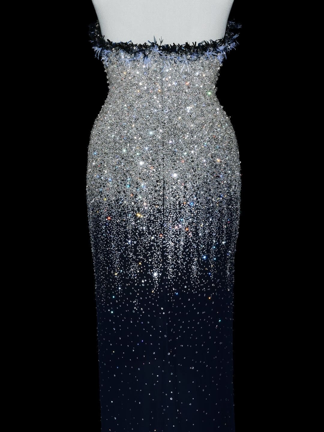 Celine Dion in CHANEL by RUNWAY MAGAZINE (8)