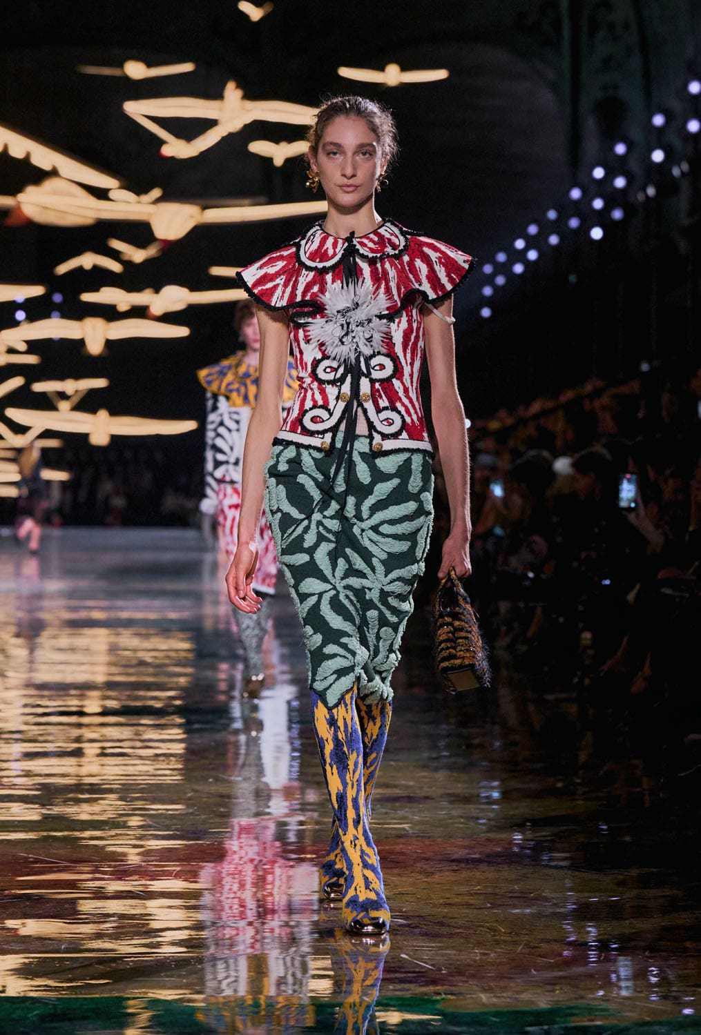 Chanel Spring Summer 2027 Runway Magazine (21)