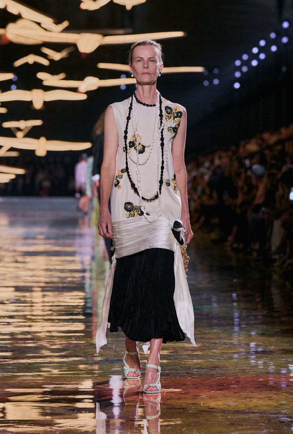 Chanel Spring Summer 2027 Runway Magazine (31)