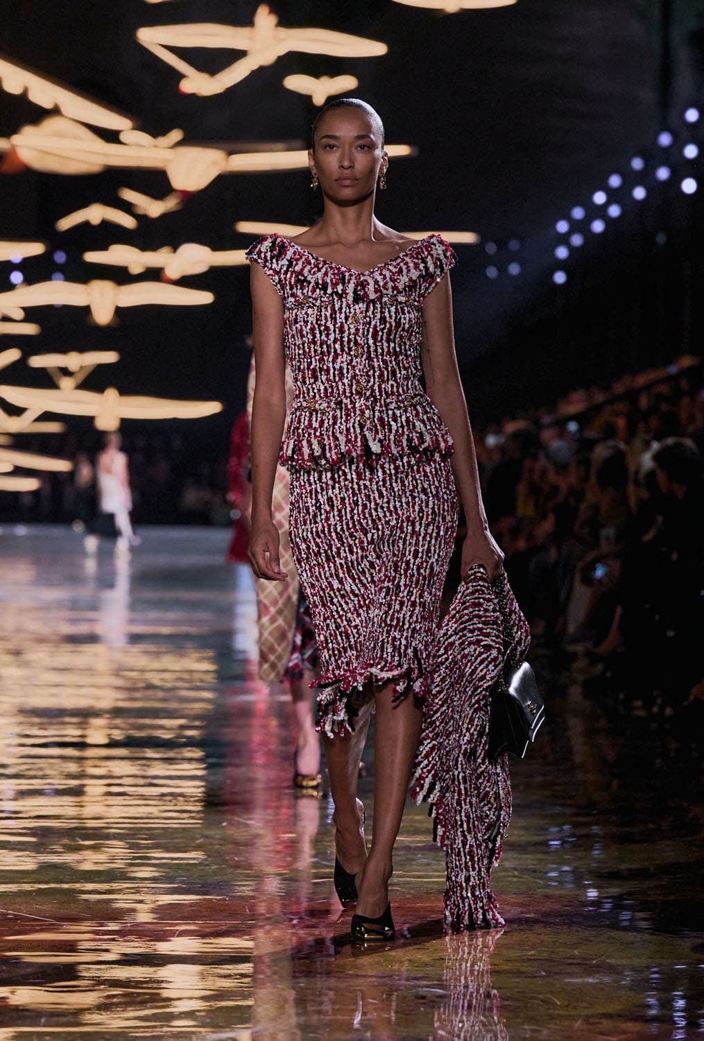 Chanel Spring Summer 2027 Runway Magazine (39)