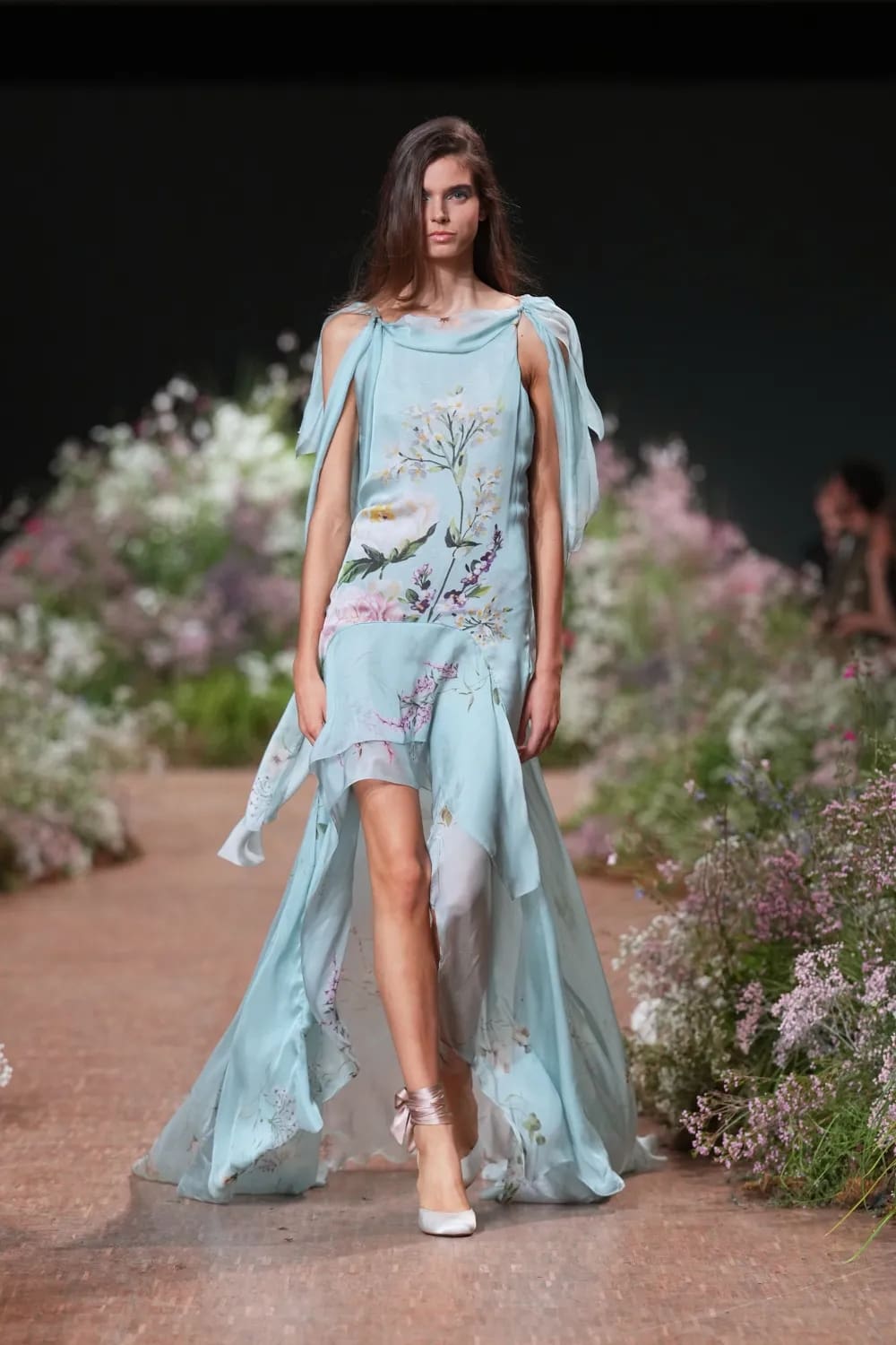 Elie Saab Spring Summer 2027 Ready to Wear Runway Magazine (14)