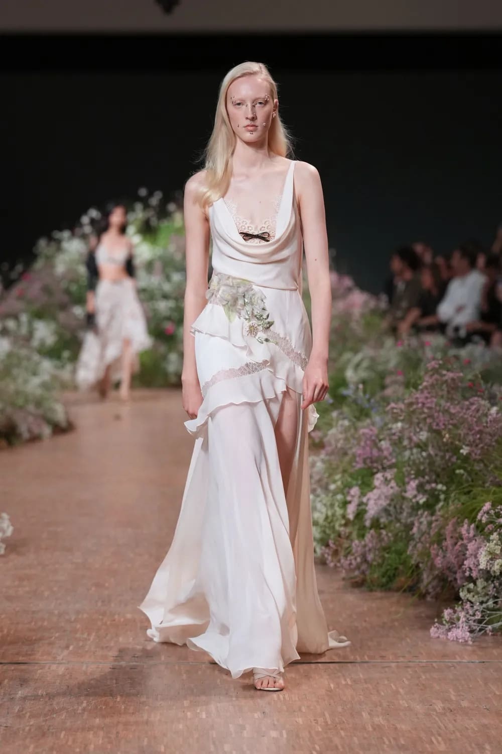Elie Saab Spring Summer 2027 Ready to Wear Runway Magazine (26)