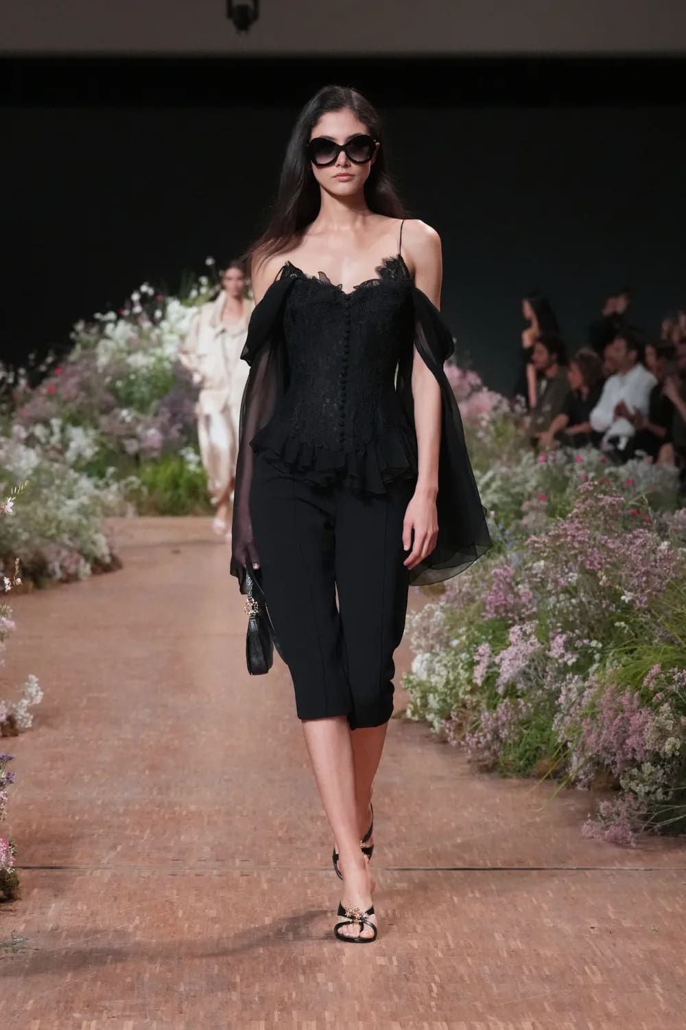 Elie Saab Spring Summer 2027 Ready to Wear Runway Magazine (30)