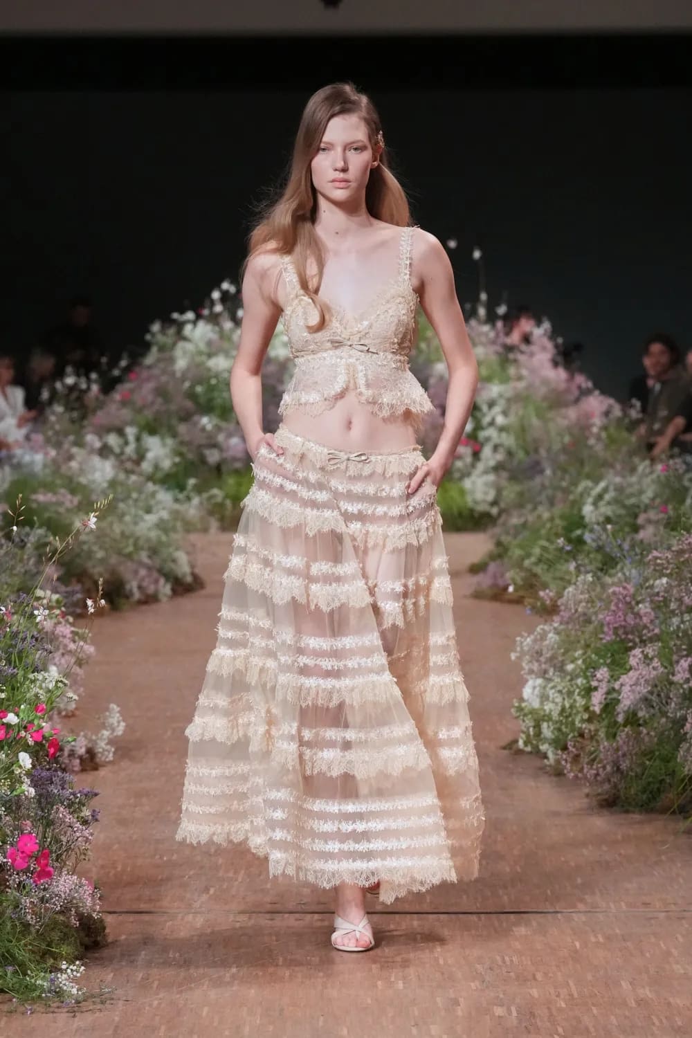 Elie Saab Spring Summer 2027 Ready to Wear Runway Magazine (33)
