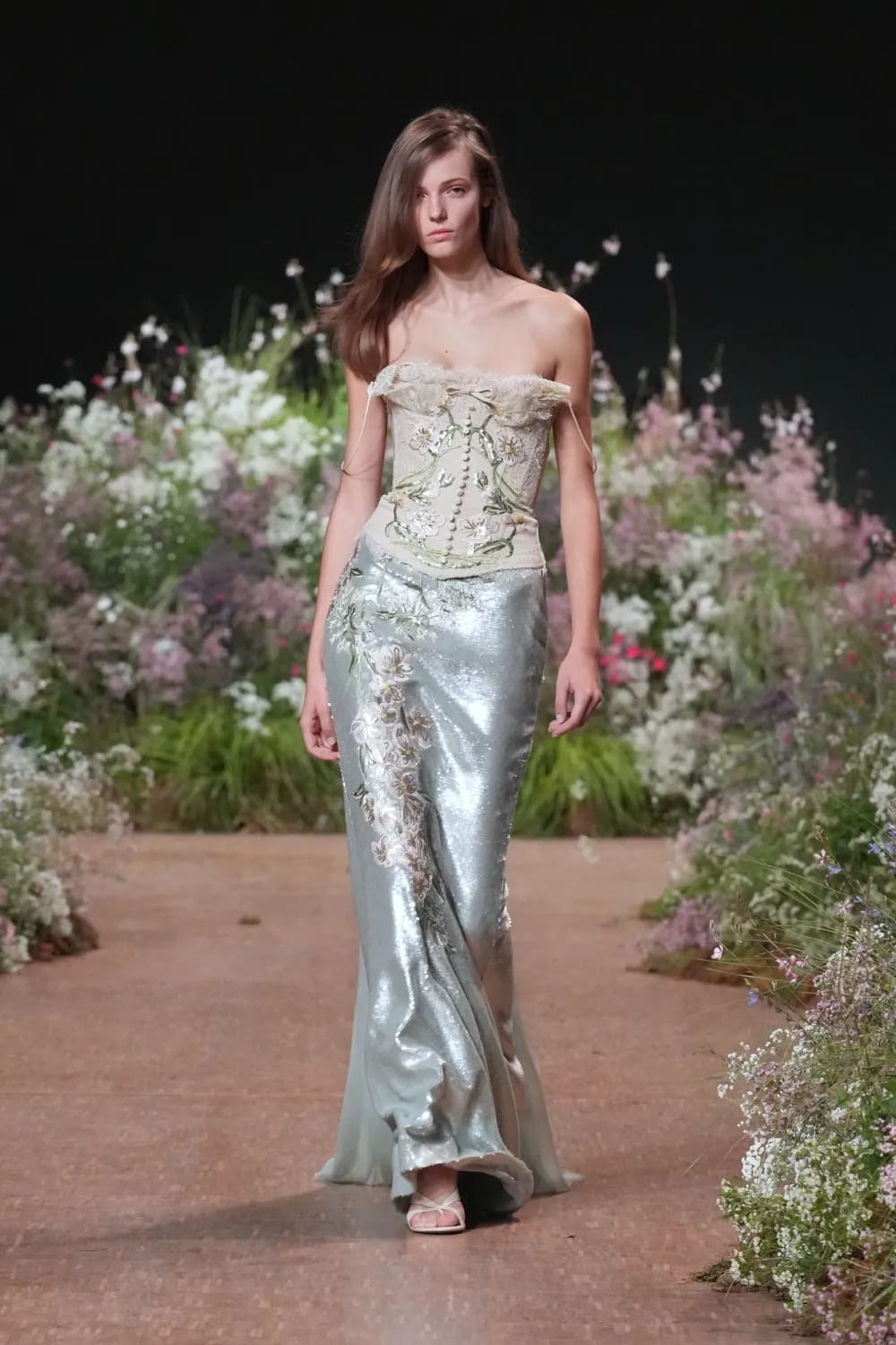 Elie Saab Spring Summer 2027 Ready to Wear Runway Magazine (39)