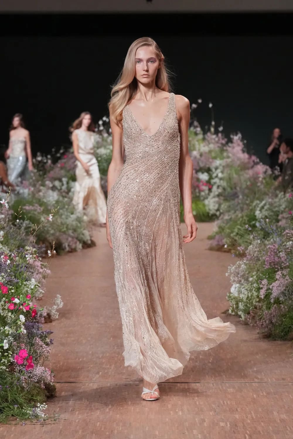 Elie Saab Spring Summer 2027 Ready to Wear Runway Magazine (42)