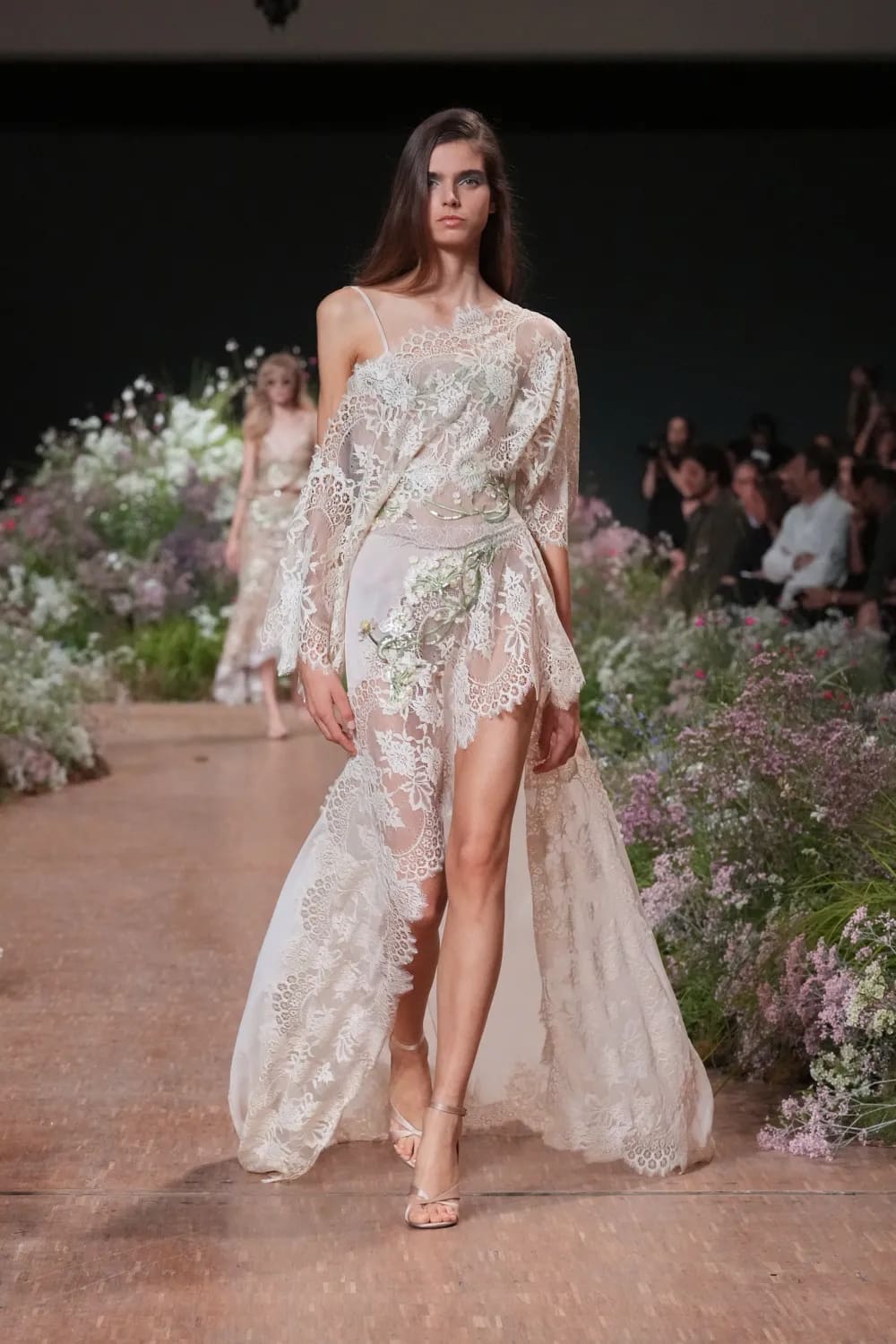 Elie Saab Spring Summer 2027 Ready to Wear Runway Magazine (46)