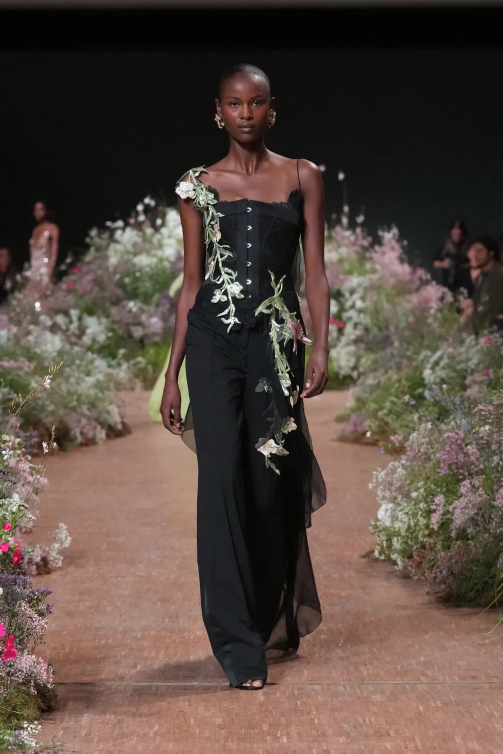 Elie Saab Spring Summer 2027 Ready to Wear Runway Magazine (48)