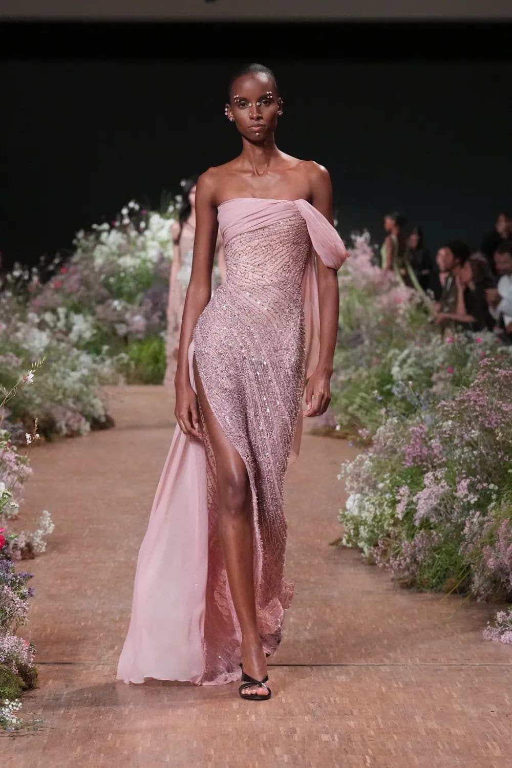 Elie Saab Spring Summer 2027 Ready to Wear Runway Magazine (51)