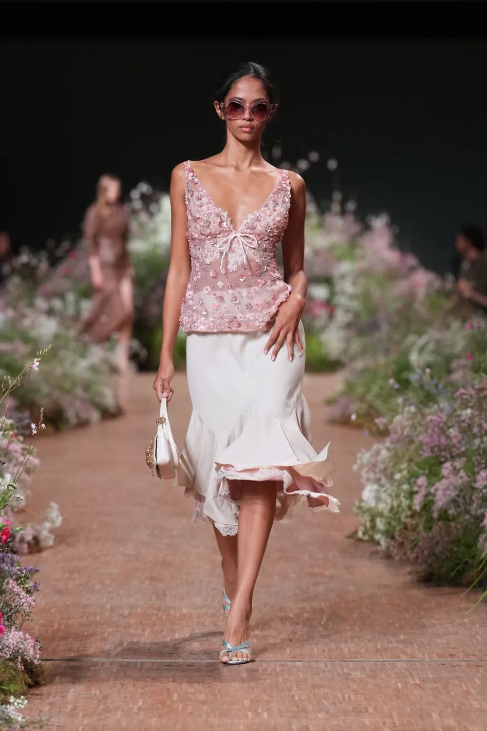 Elie Saab Spring Summer 2027 Ready to Wear Runway Magazine (6)