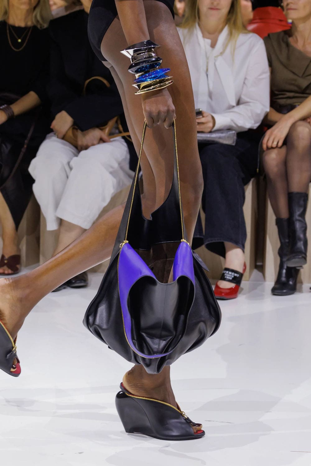 Givenchy Spring Summer 2027 Details Runway Magazine (13)