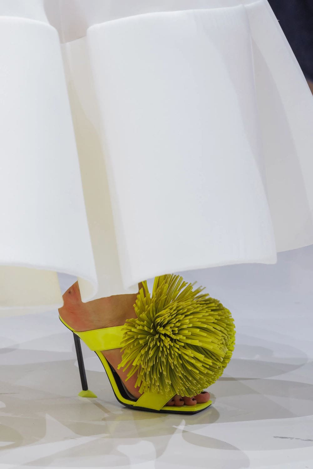 Givenchy Spring Summer 2027 Details Runway Magazine (47)