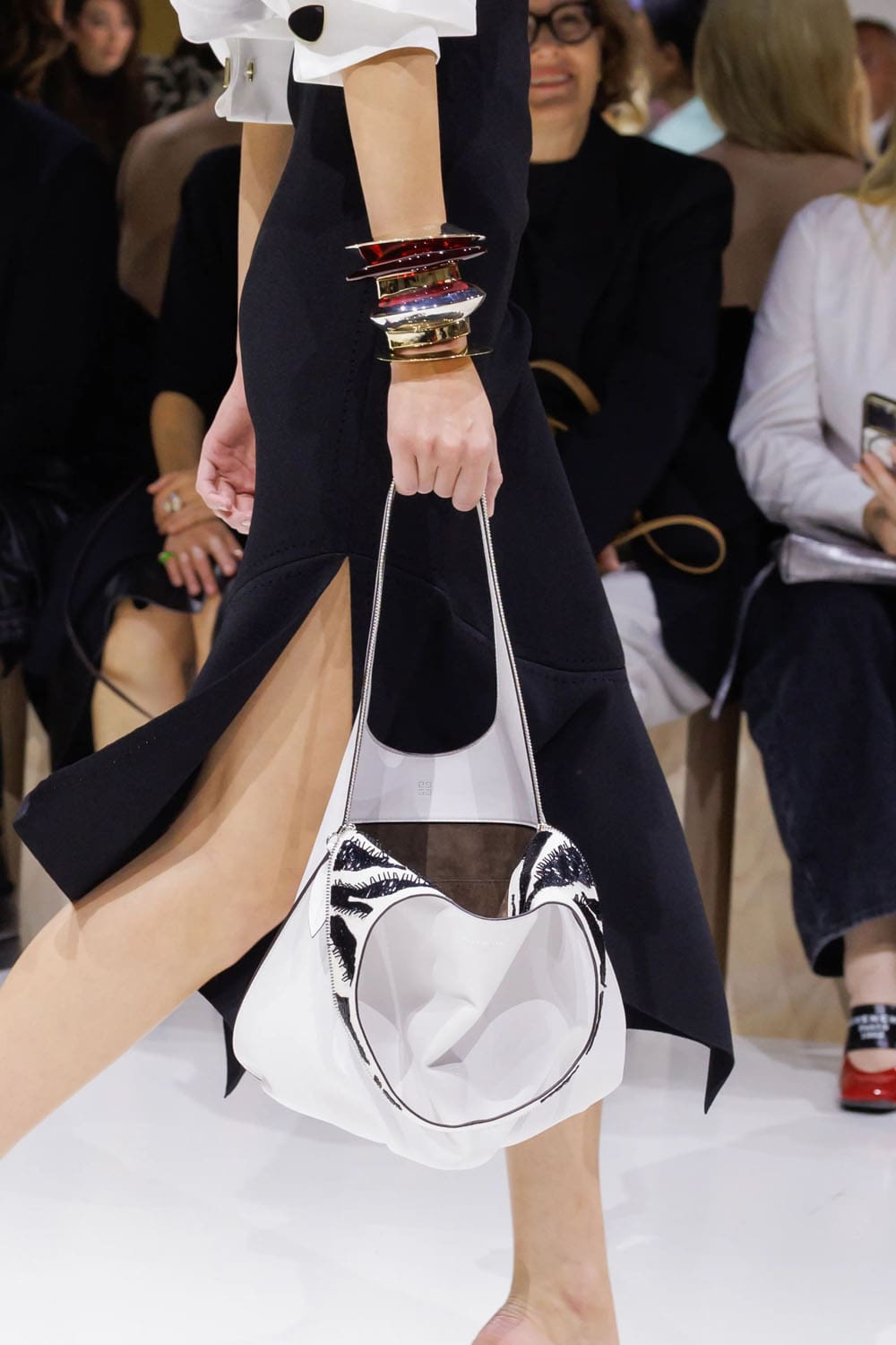 Givenchy Spring Summer 2027 Details Runway Magazine (7)