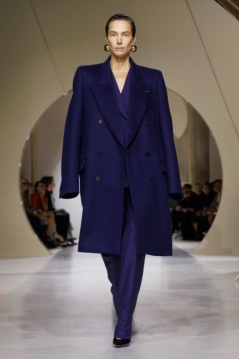 Givenchy Spring Summer 2027 Runway Magazine (19)
