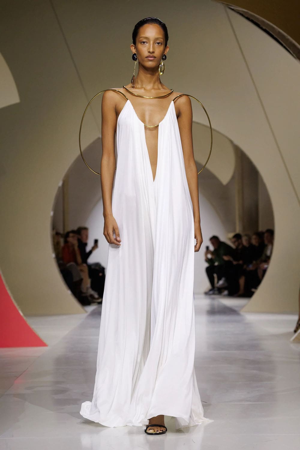 Givenchy Spring Summer 2027 Runway Magazine (39)