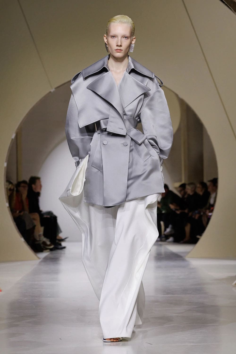 Givenchy Spring Summer 2027 Runway Magazine (44)