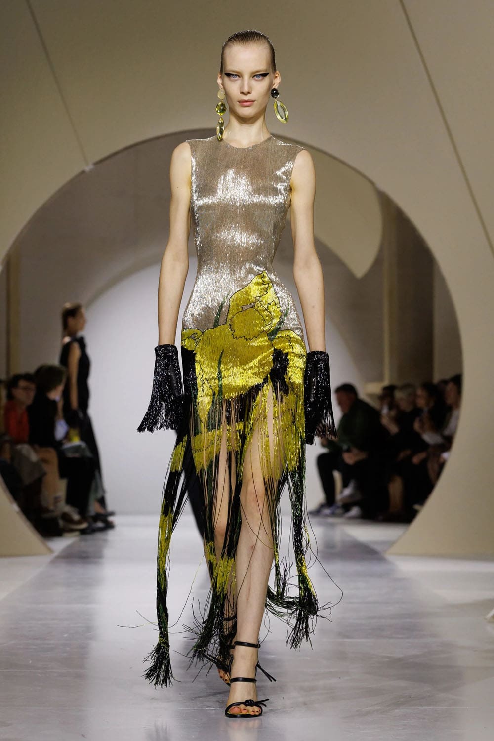 Givenchy Spring Summer 2027 Runway Magazine (50)