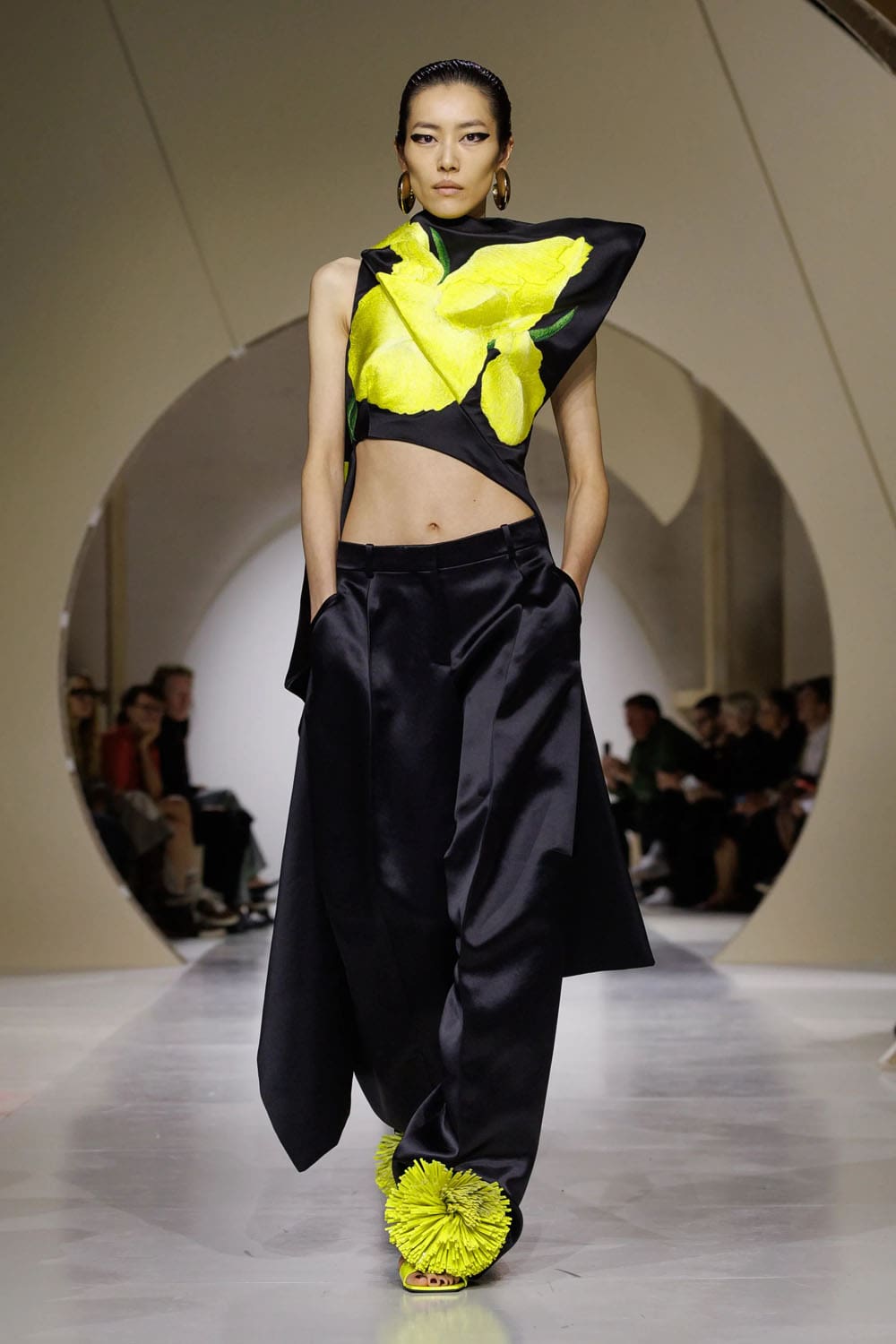 Givenchy Spring Summer 2027 Runway Magazine (53)