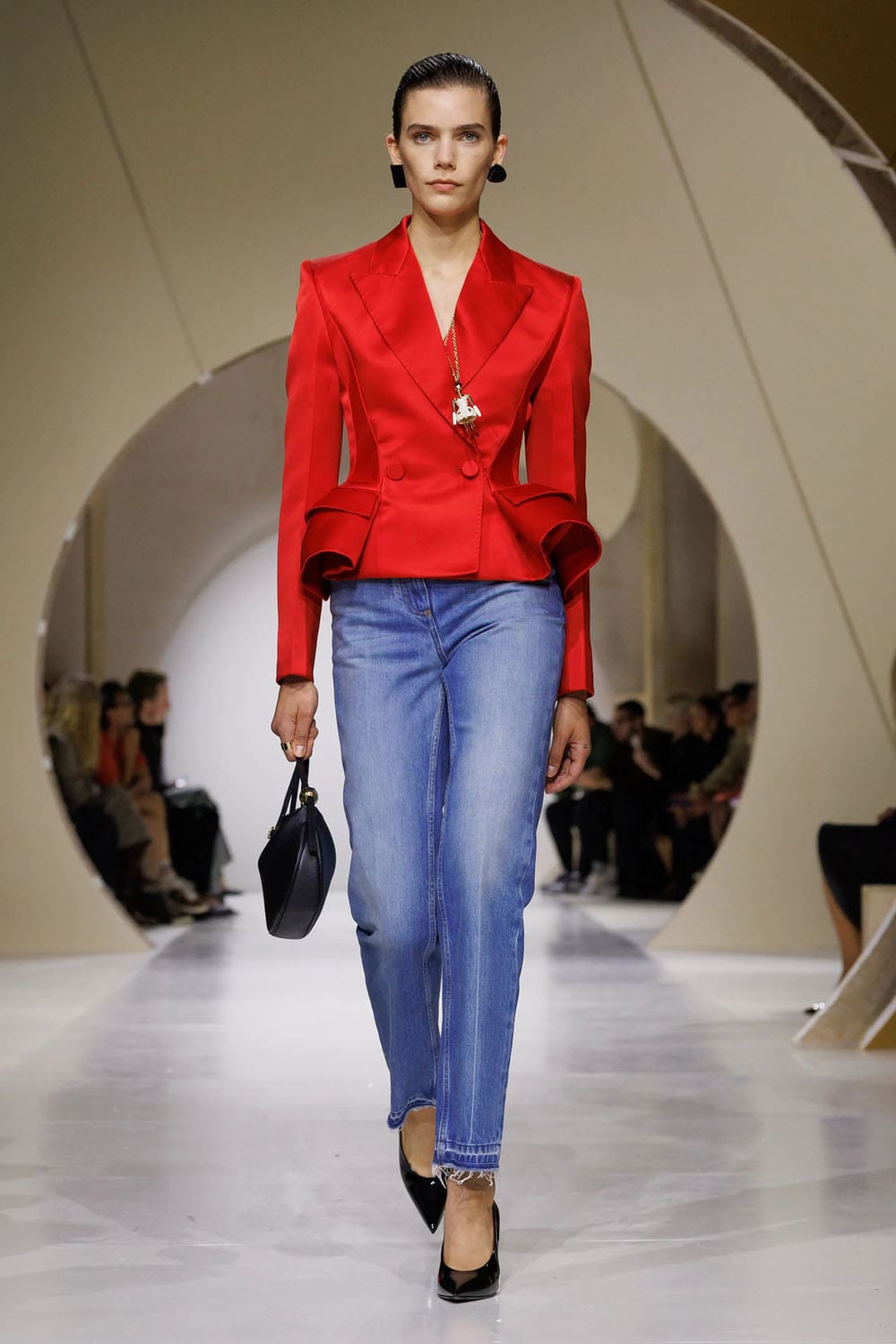 Givenchy Spring Summer 2027 Runway Magazine (8)