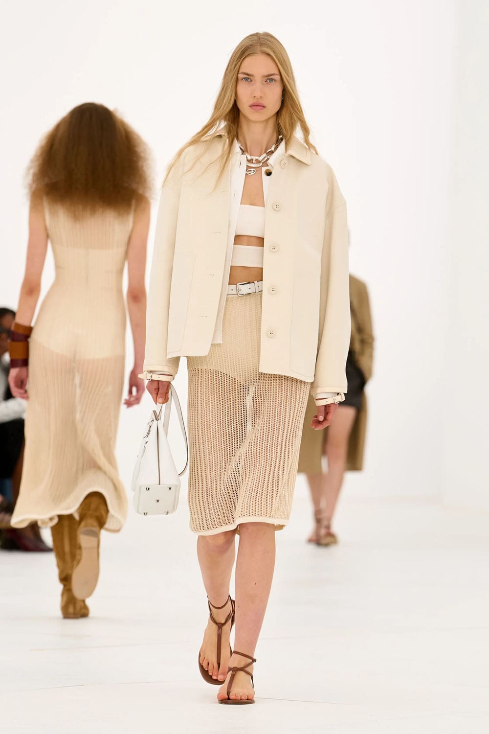 Hermes Spring Summer 2027 Runway Magazine (11)